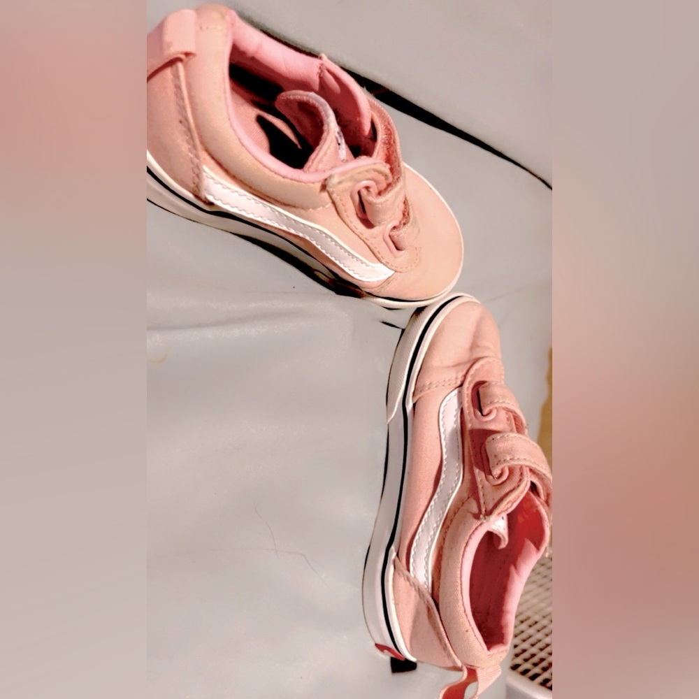 Girls vans